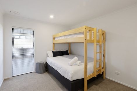 Photo of property in 8 Barn Road, Jacks Point, 9371