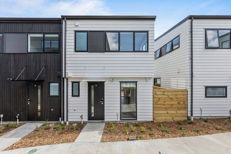 Photo of property in 24 Whanui Place, Mangere Bridge, Auckland, 2022