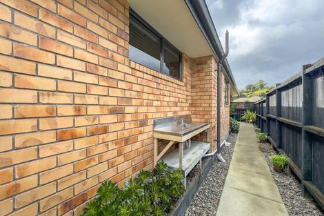 Photo of property in 10 Merrimana Drive, Thames, 3500