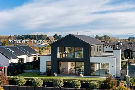 Photo of property in 14 Rapaki Street, Pegasus, 7612