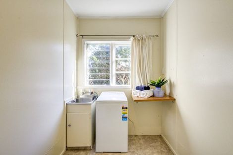Photo of property in 4 Harewood Road, Oxford, 7430