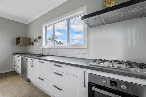 Photo of property in 466 Broadway, Stratford, 4332