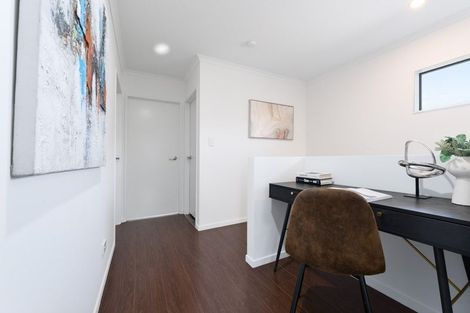 Photo of property in 24 Foundation Place, Glen Eden, Auckland, 0602