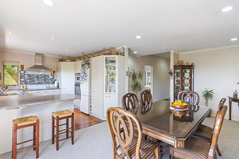 Photo of property in 56 Realm Drive, Paraparaumu, 5032