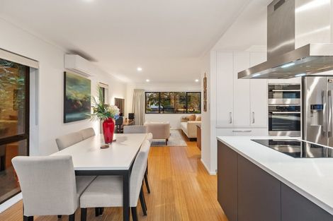 Photo of property in 47 Palmyra Way, Half Moon Bay, Auckland, 2012