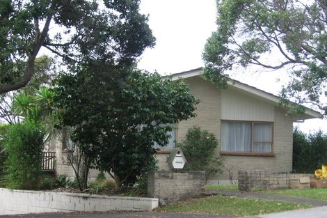 Photo of property in 83 Daffodil Street, Titirangi, Auckland, 0604
