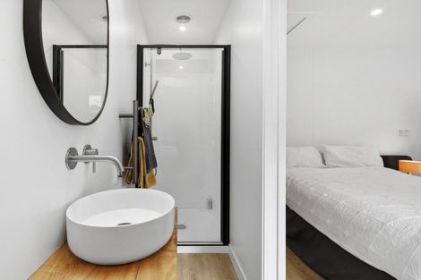 Photo of property in 10a Larch Place, Wanaka, 9305