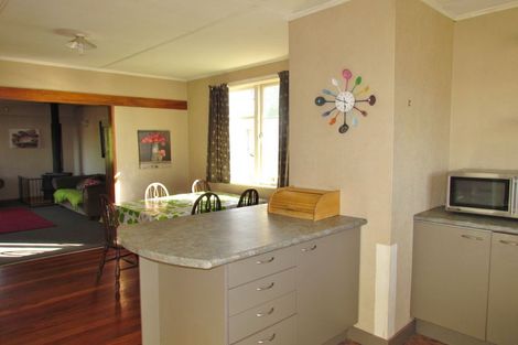 Photo of property in 82 Cameron Crescent, Masterton, 5810