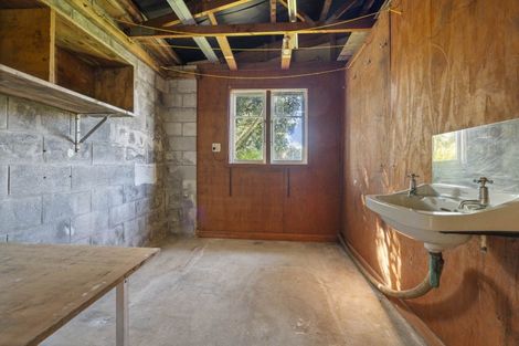 Photo of property in 8 Buckland Place, Spotswood, New Plymouth, 4310