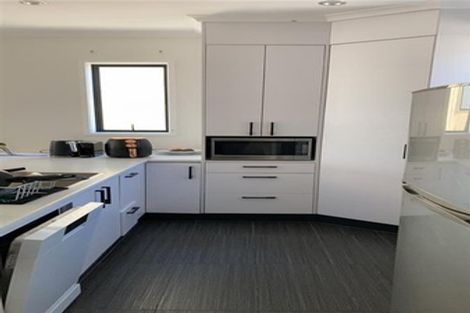 Photo of property in 4 Pheasant Lane, Hobsonville, Auckland, 0616