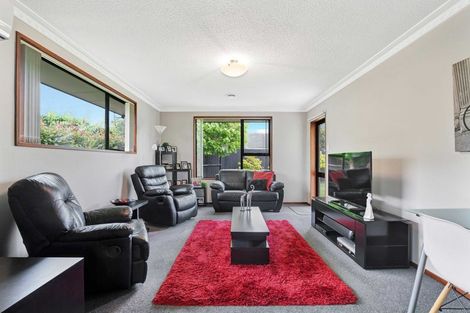 Photo of property in 9 Shamrock Place, Halswell, Christchurch, 8025