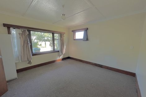 Photo of property in 29 Tanera Crescent, Brooklyn, Wellington, 6021