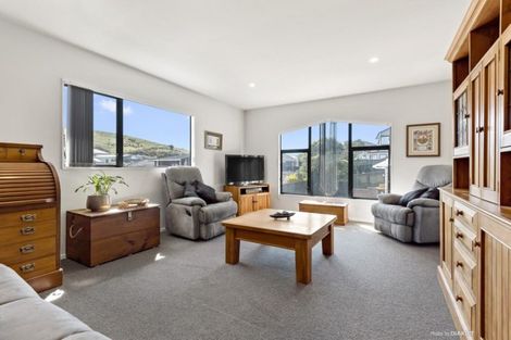 Photo of property in 98a Cortina Avenue, Johnsonville, Wellington, 6037