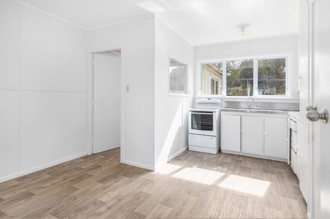 Photo of property in 1a-b Devon Place, Cannons Creek, Porirua, 5024