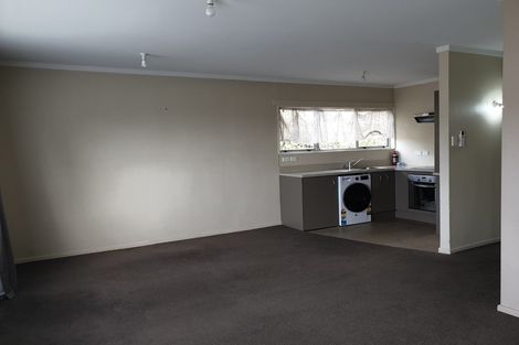 Photo of property in 126u2 Redwood Avenue, Tawa, Wellington, 5028