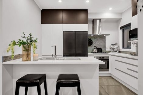 Photo of property in 182 Hobsonville Point Road, Hobsonville, Auckland, 0616