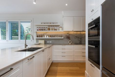 Photo of property in 1/30 Ocean View Road, Milford, Auckland, 0620