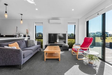 Photo of property in 7 Haka Way, Papamoa, 3118