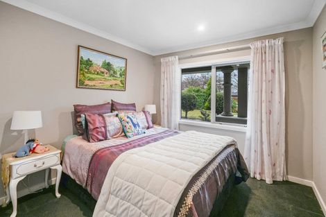 Photo of property in 12 Heaphy Court, Rolleston, 7614