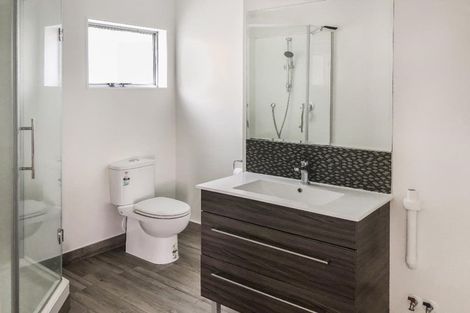 Photo of property in 11 Hague Place, Birkenhead, Auckland, 0626