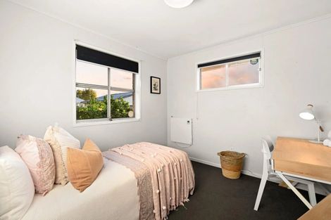 Photo of property in 102 Browning Street, Leamington, Cambridge, 3432