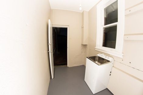 Photo of property in 90 Freyberg Street, Lyall Bay, Wellington, 6022