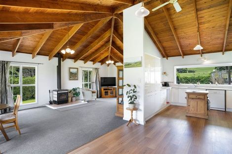 Photo of property in 281f Lees Pakaraka Road, Te Ore Ore, Masterton, 5886