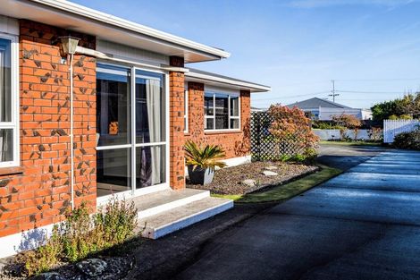 Photo of property in 25 Victoria Street, Hawera, 4610