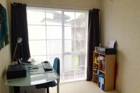Photo of property in 10/169 Whites Line East, Waiwhetu, Lower Hutt, 5010