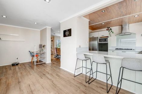 Photo of property in 17 Cape Cod Drive, Gulf Harbour, Whangaparaoa, 0930