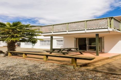 Photo of property in 3c Taranaki Street, Picton, 7220