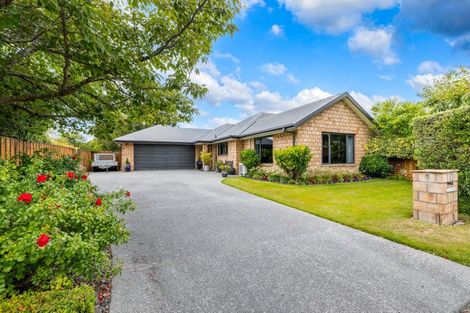 Photo of property in 11 Willowside Place, Amberley, 7410