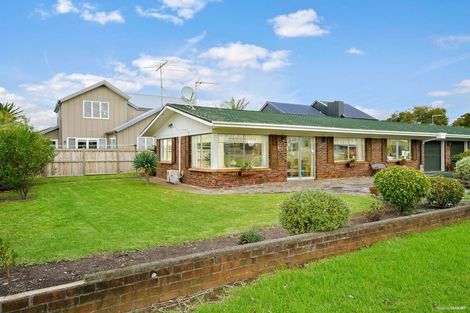 Photo of property in 2/25 Mccrystal Avenue, Bucklands Beach, Auckland, 2012