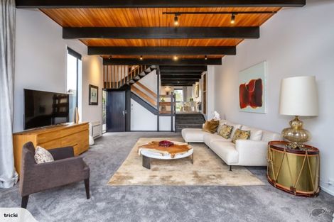 Photo of property in 71 Innes Road, St Albans, Christchurch, 8052