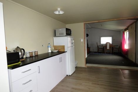 Photo of property in 127 Peel Street, Westport, 7825