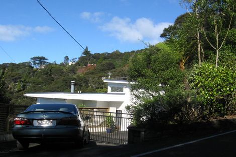 Photo of property in 64 Kopiko Road, Titirangi, Auckland, 0604