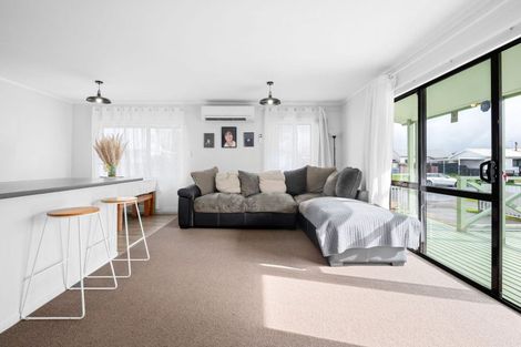 Photo of property in 7 Beadle Place, St Andrews, Hamilton, 3200