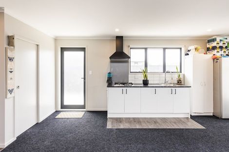 Photo of property in 3 Rangeview Drive, Kelvin Grove, Palmerston North, 4414