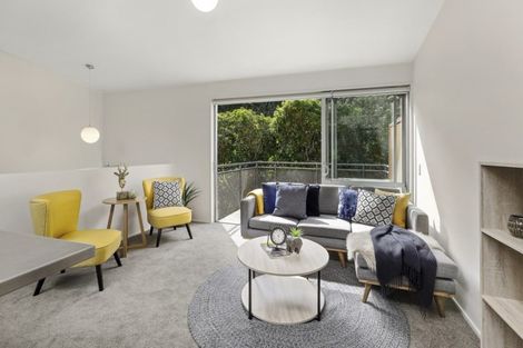 Photo of property in 2/2 Onslow Road, Khandallah, Wellington, 6035