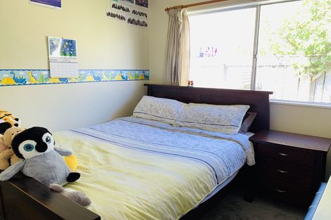 Photo of property in 13f2 Oswald Crescent, Paparangi, Wellington, 6037