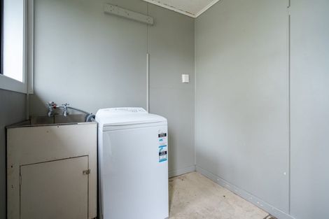 Photo of property in 1 Lyon Street, Glengarry, Invercargill, 9810