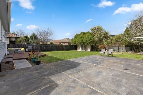 Photo of property in 114 Cambridge Terrace, Fairfield, Lower Hutt, 5011