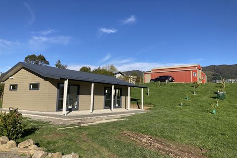 Photo of property in 167c Parkes Line Road, Maymorn, Upper Hutt, 5018