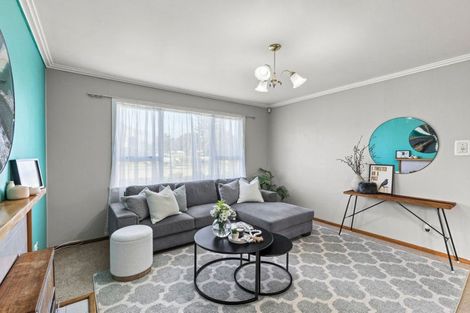 Photo of property in 73 Cornfoot Street, Castlecliff, Whanganui, 4501