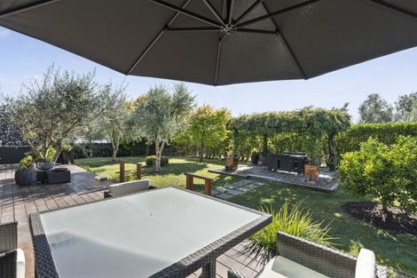 Photo of property in 2 Burgundy Drive, Martinborough, 5711