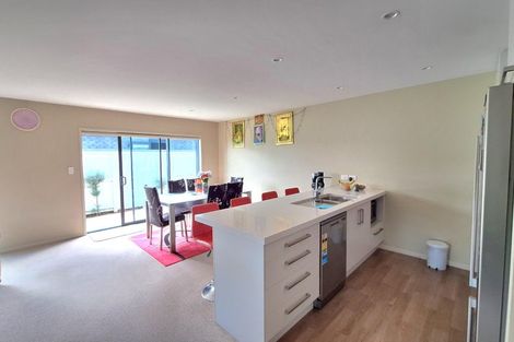 Photo of property in 19 Awataha Crescent, Pyes Pa, Tauranga, 3110