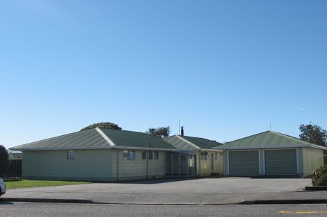 Photo of property in 12 Stafford Street, Hokitika, 7810
