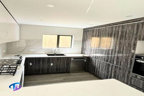 Photo of property in 29 Wai Iti Place, Clendon Park, Auckland, 2103