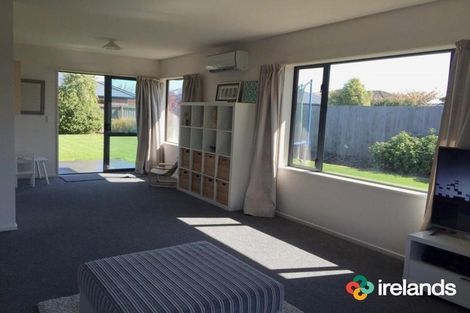 Photo of property in 6 Panache Place, Northwood, Christchurch, 8051
