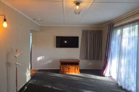 Photo of property in 74 Ward Road, Hamurana, Rotorua, 3097